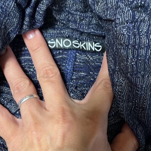 Sno Skins Navy Silver Cowl Neck Sweater Small Made In USA - Picture 4 of 6